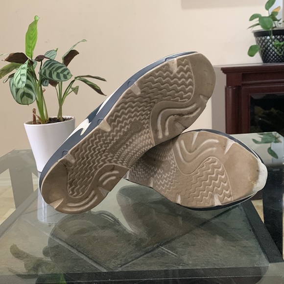 L’AMOUR DES PIEDS HIMAIDA SLING PLATFORM SNEAKERS - Picture 9 of 12